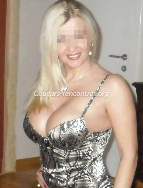 Plan cul avec mature de Tours qui cherche jeune mec macho